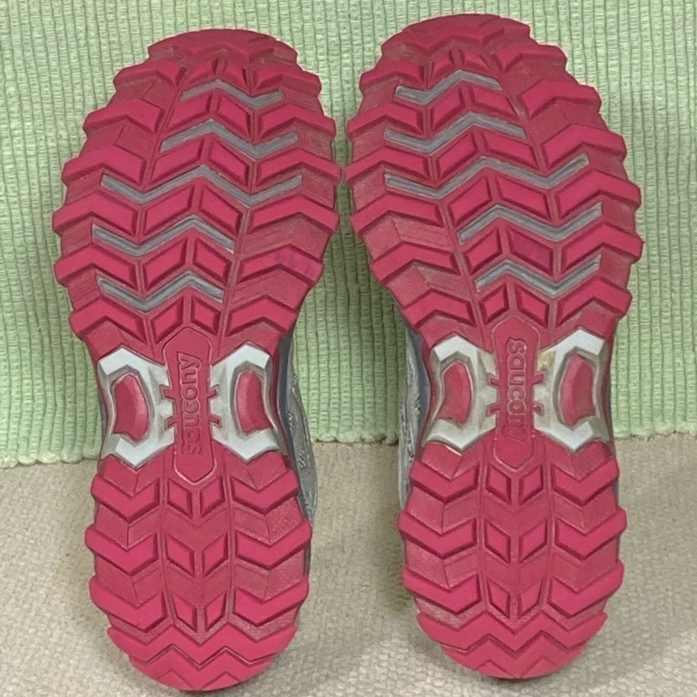 Saucony Women's Excursion TR 11 Grey Red Trail/Running Sneaker Shoes Size 7 - Picture 7 of 11